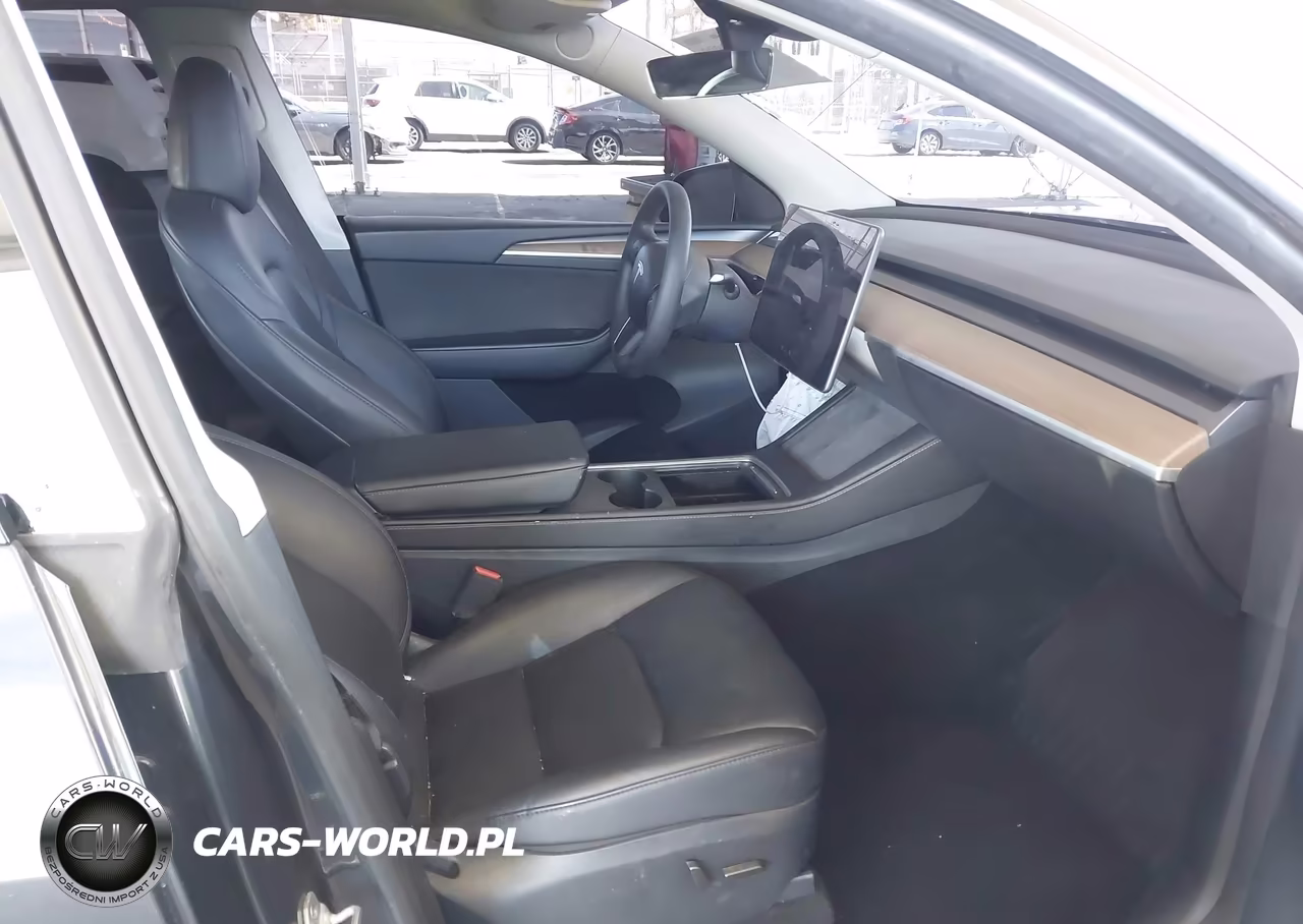 2024 Tesla Model Y Long Range Single Motor Rear-Wheel Drive-Rwd VIN:7SAYGDED1RF055737 - 5