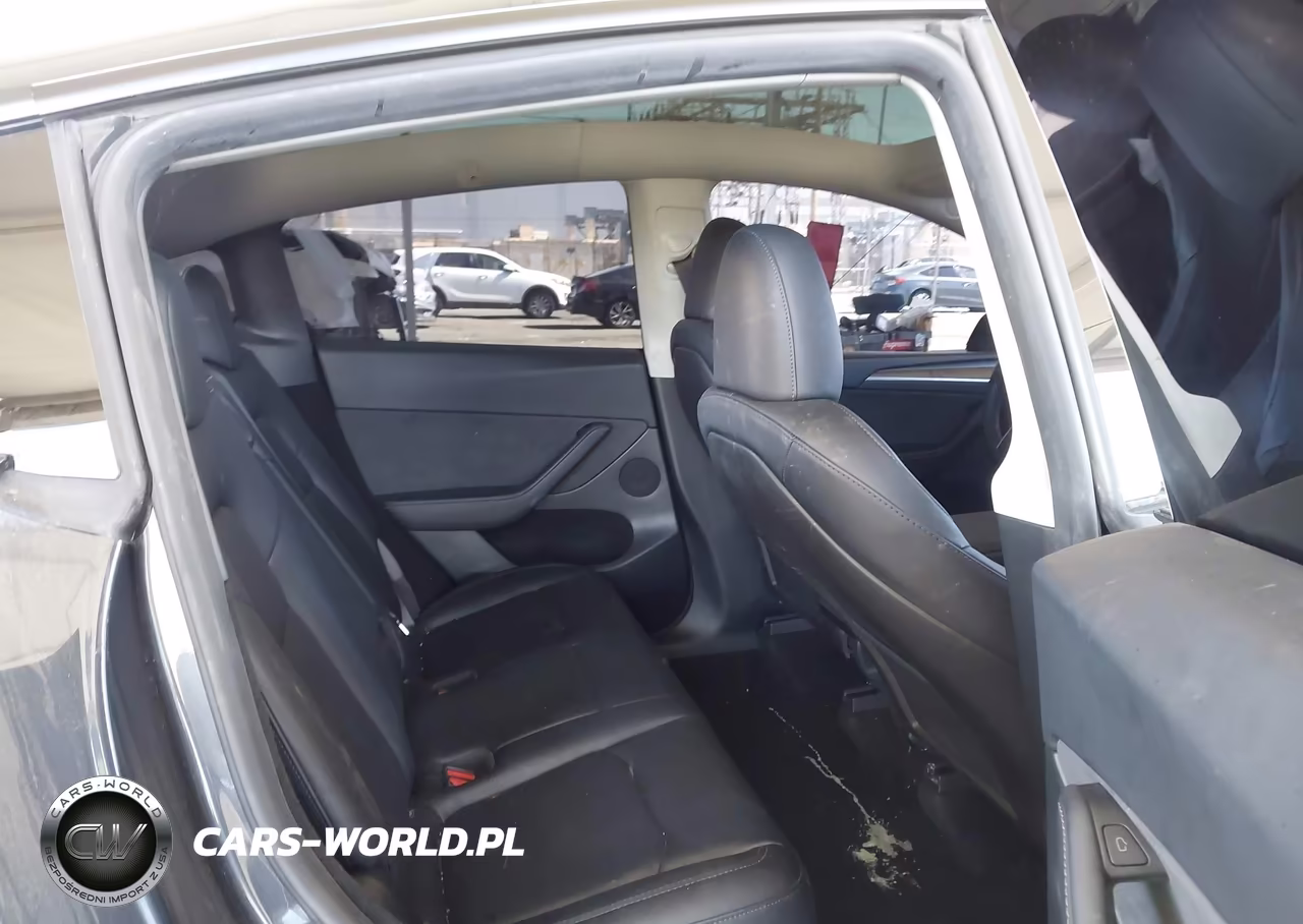 2024 Tesla Model Y Long Range Single Motor Rear-Wheel Drive-Rwd VIN:7SAYGDED1RF055737 - 8