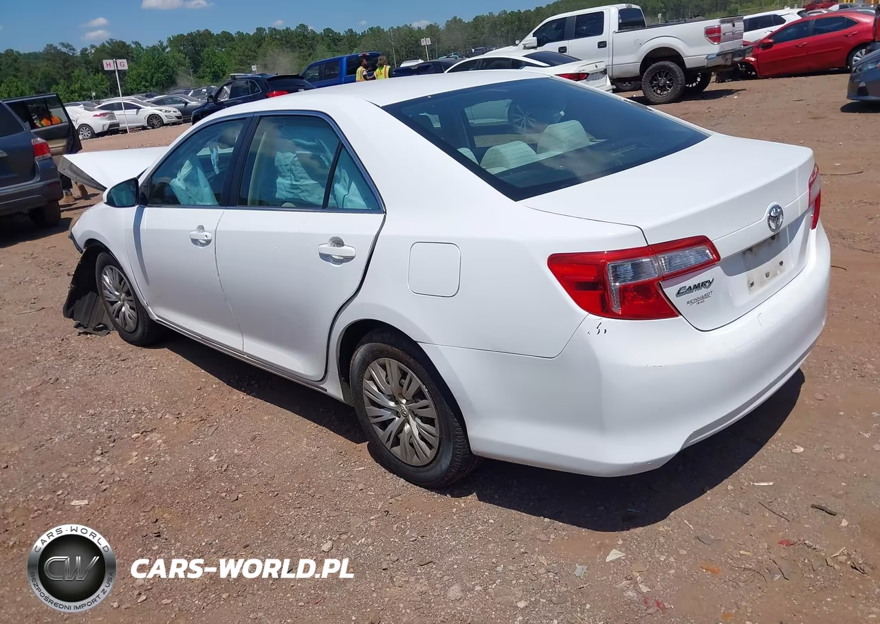 2012 Toyota Camry Le VIN:4T1BF1FK6CU180731 - 3