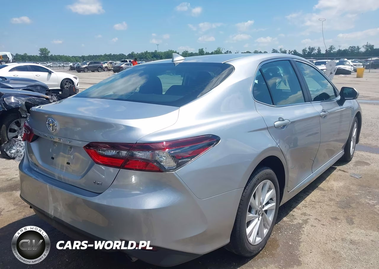 2024 Toyota Camry Le VIN:4T1R11AK2RU859604 - 4