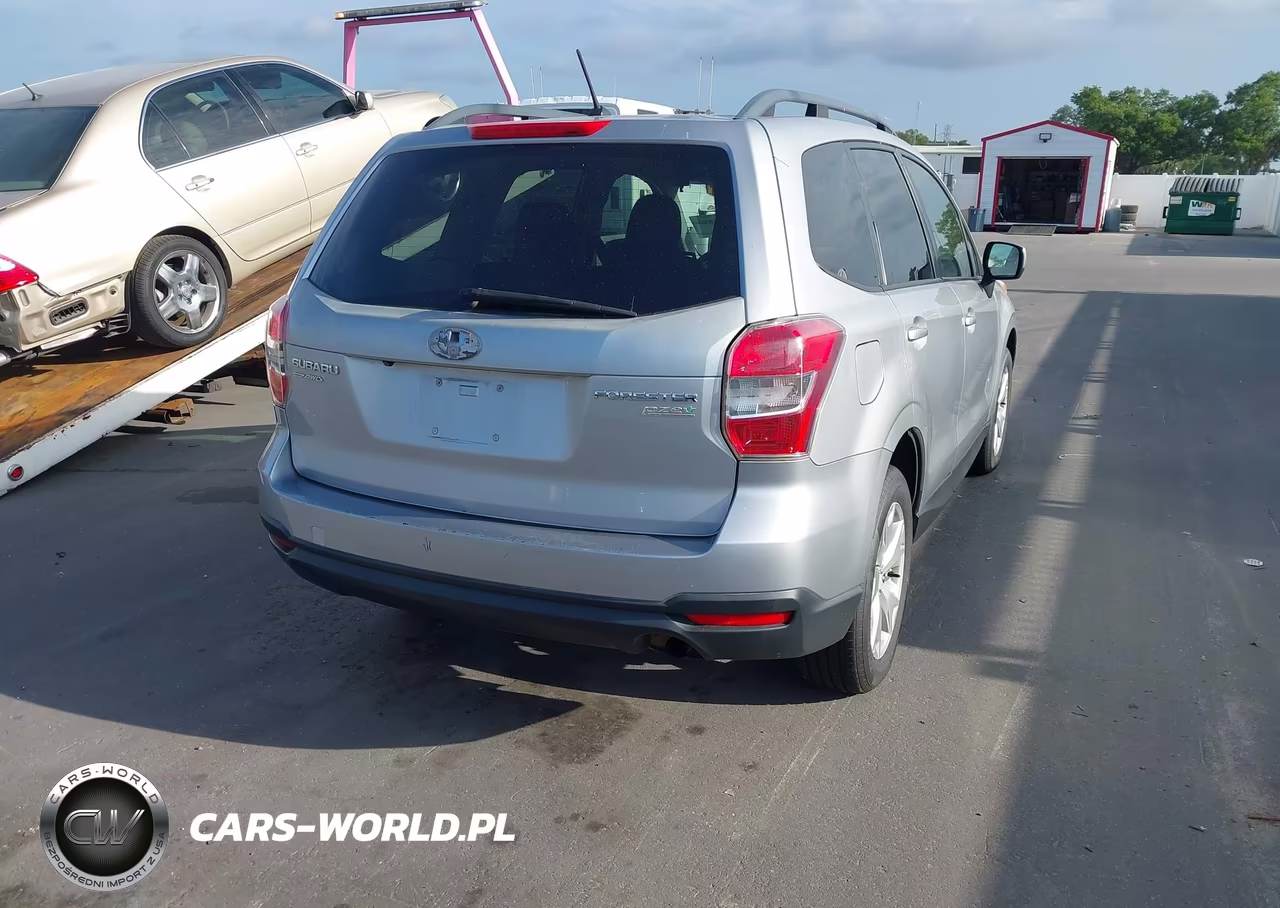 2015 Subaru Forester 2.5I Premium VIN:JF2SJADC3FH547789 - 4
