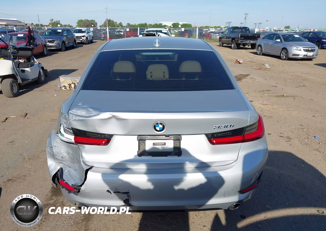 2019 BMW 330I VIN:WBA5R1C59KAJ98659 - 16