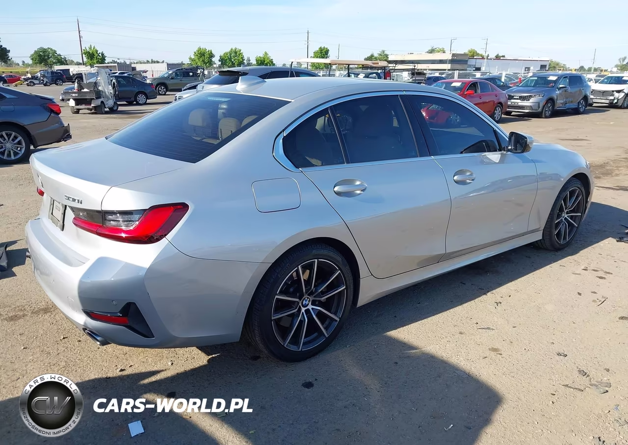 2019 BMW 330I VIN:WBA5R1C59KAJ98659 - 4