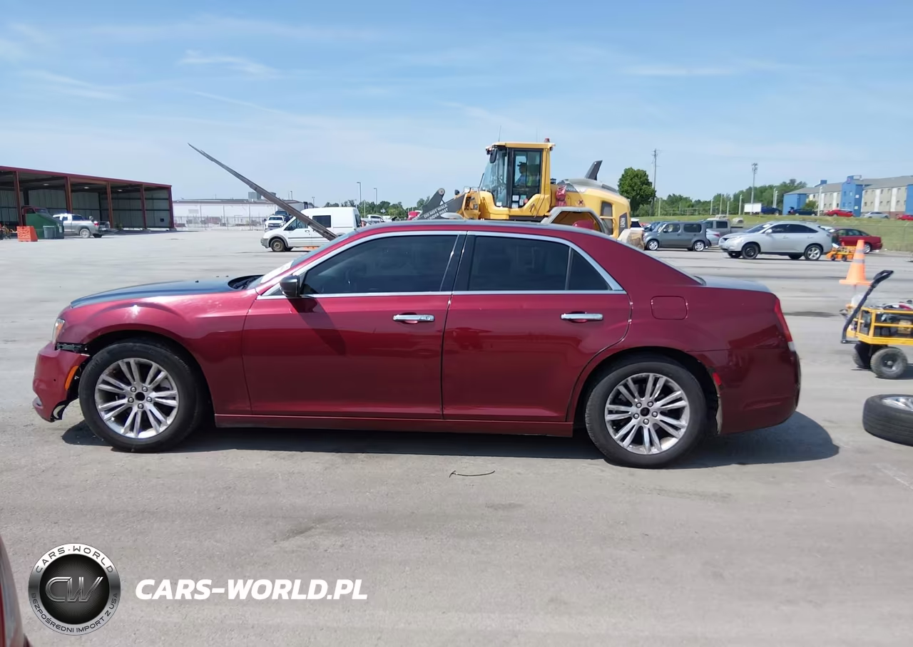 2016 Chrysler 300C VIN:2C3CCAEG8GH134796 - 15