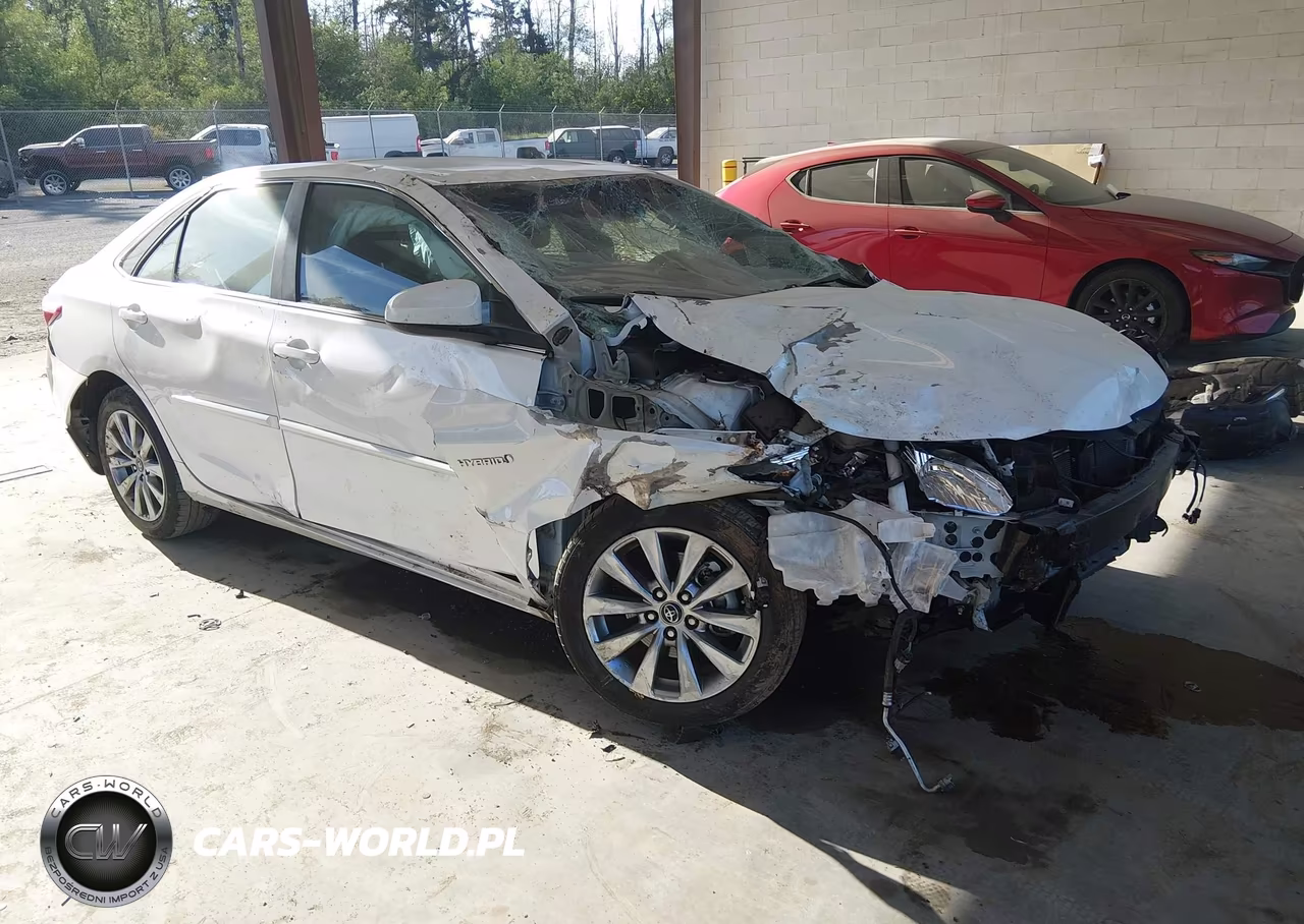 2017 Toyota Camry Hybrid Xle