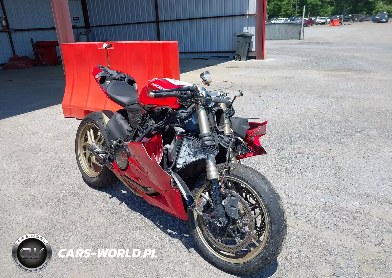 2012 Ducati Superbike 1199 Panigale-S