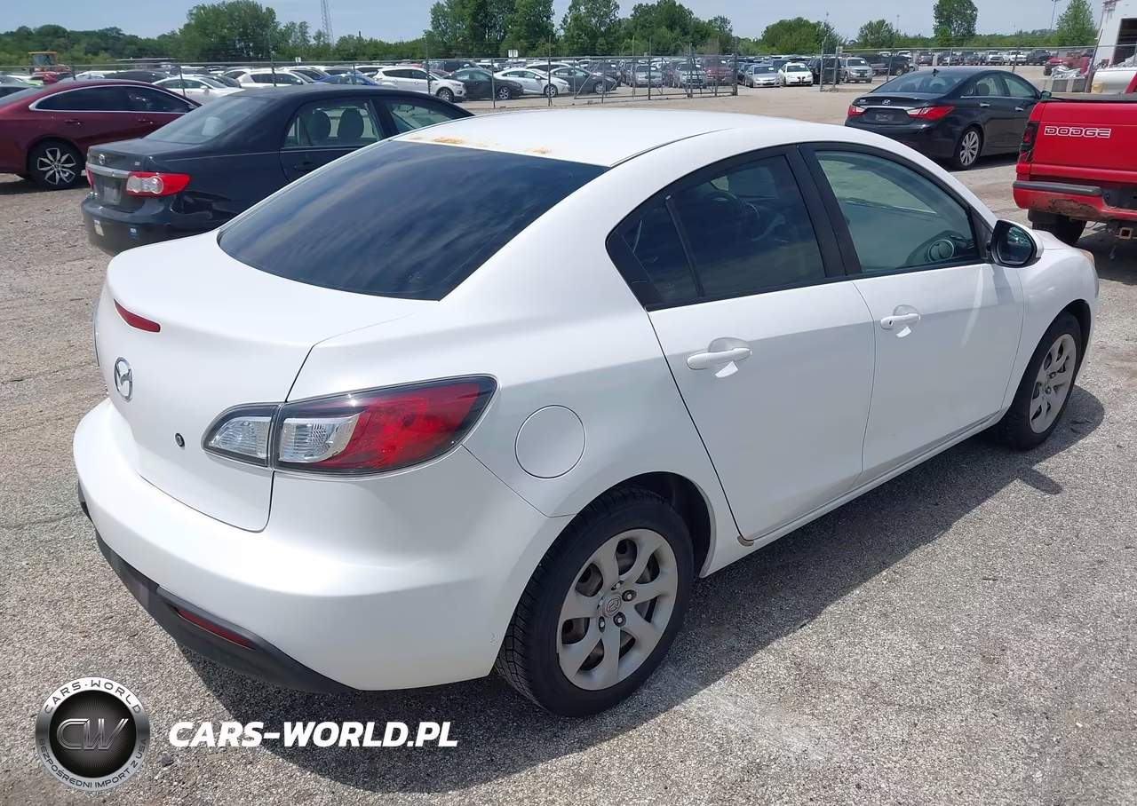 2010 Mazda Mazda3 I Sport VIN:JM1BL1SFXA1185175 - 4
