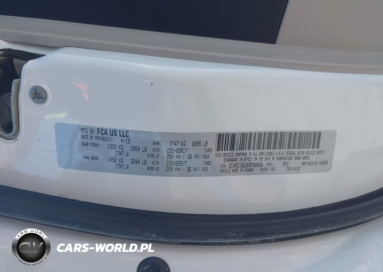 2019 Chrysler Pacifica Touring L VIN:2C4RC1BG2KR700660 - 9