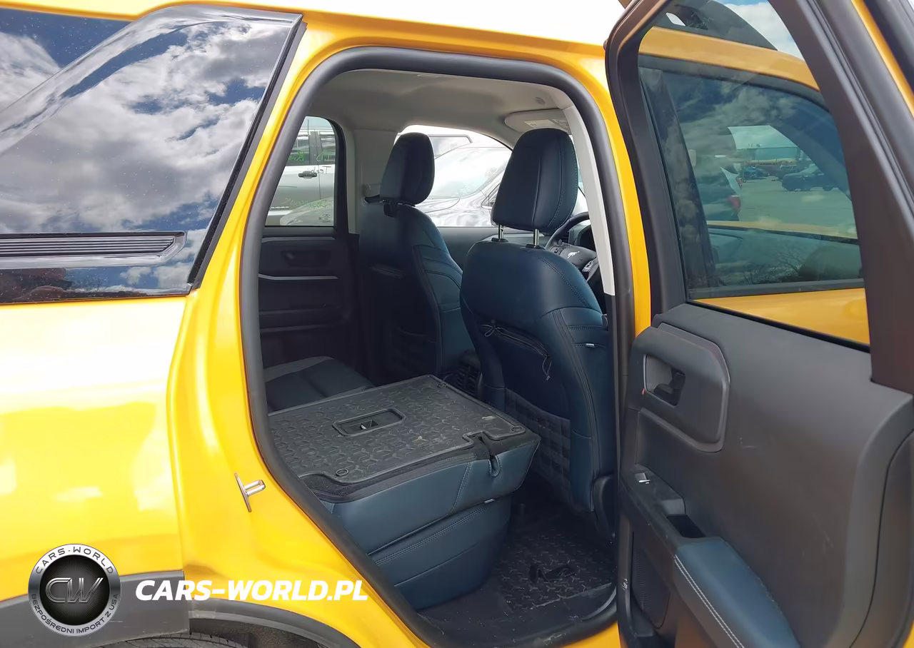 2023 Ford Bronco Sport Outer Banks VIN:3FMCR9C61PRD80883 - 8
