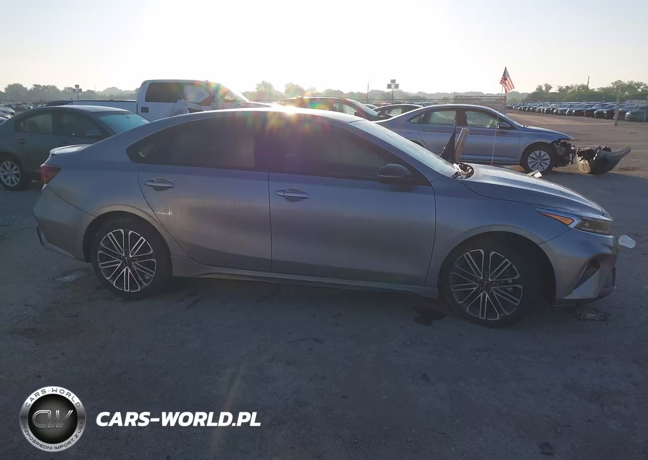 2023 Kia Forte Gt VIN:3KPF44AC0PE522367 - 13