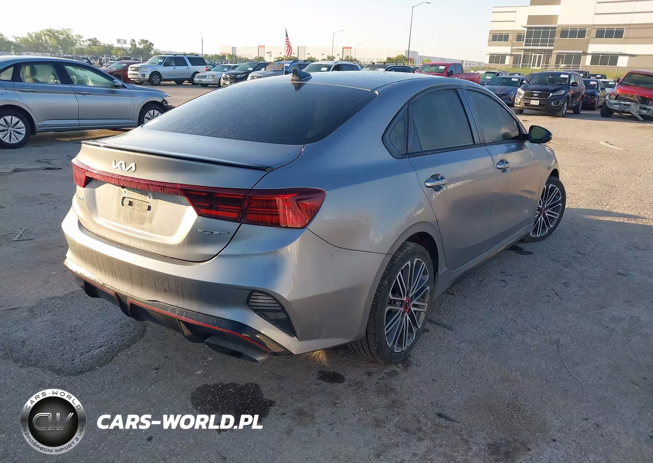 2023 Kia Forte Gt VIN:3KPF44AC0PE522367 - 4