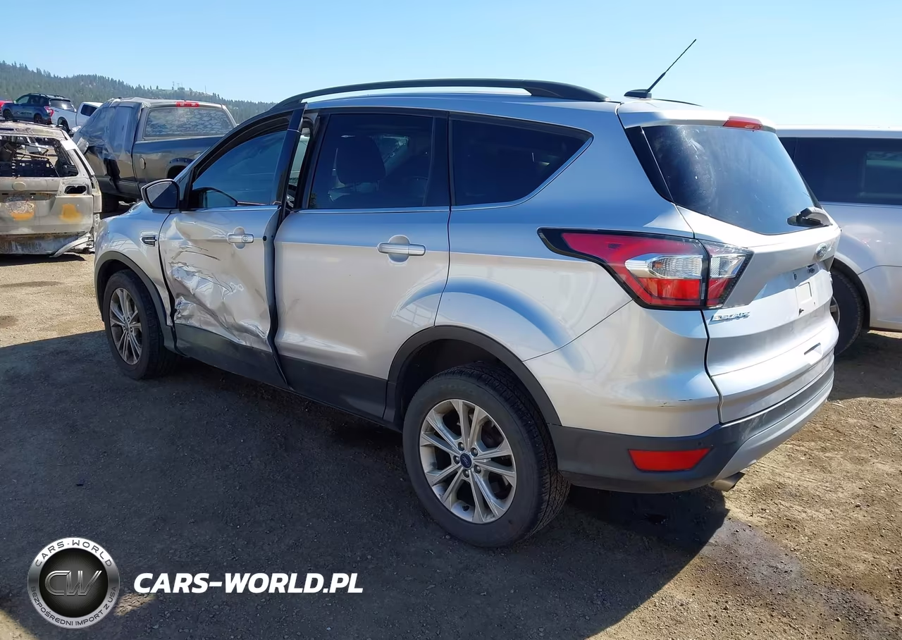 2017 Ford Escape Se VIN:1FMCU9G93HUD96421 - 3