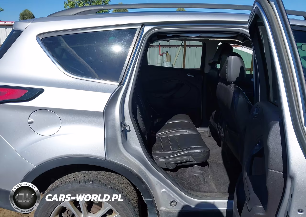 2017 Ford Escape Se VIN:1FMCU9G93HUD96421 - 8
