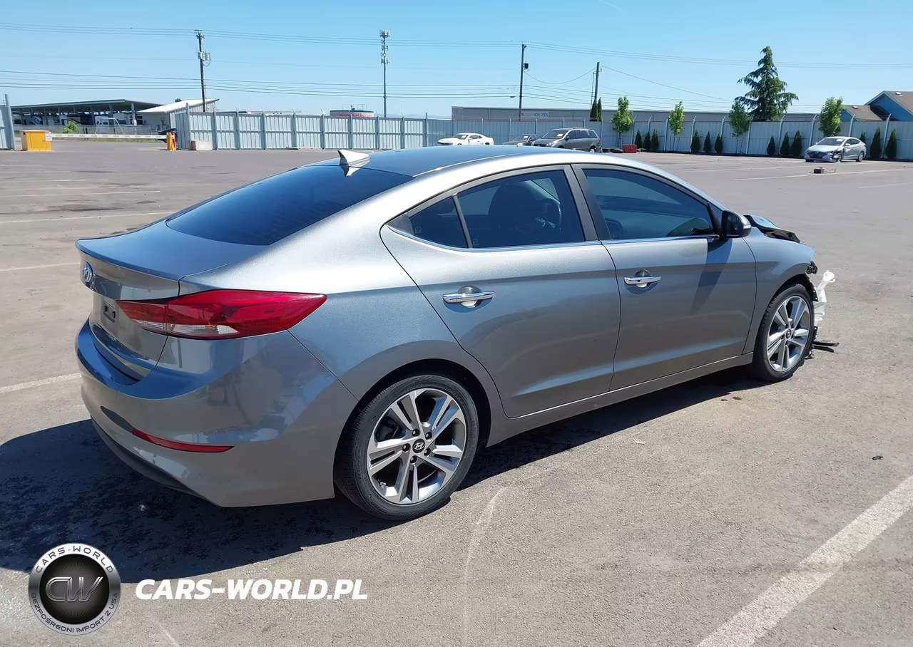 2017 Hyundai Elantra Limited VIN:KMHD84LF6HU263420 - 4