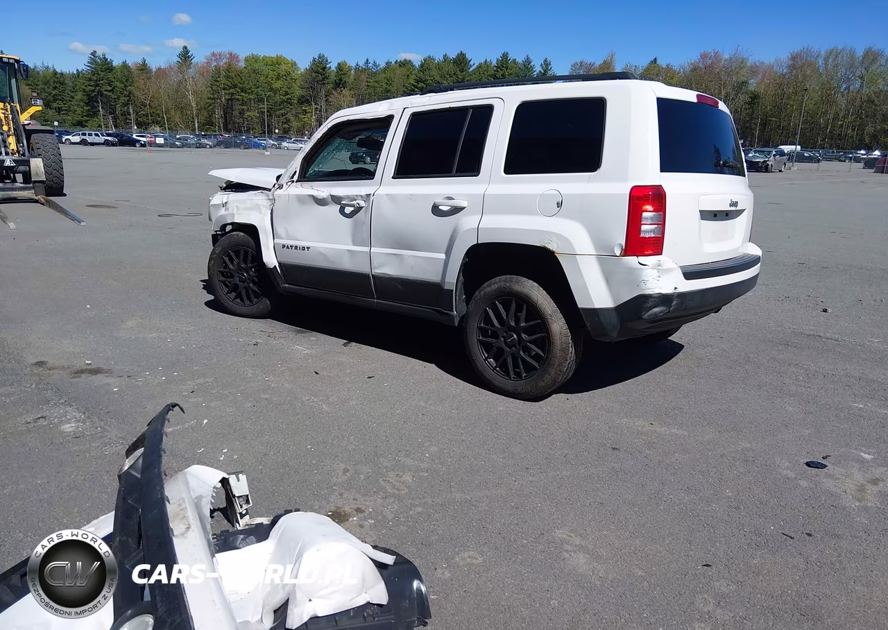 2013 Jeep Patriot Sport VIN:1C4NJRBB9DD236974 - 3