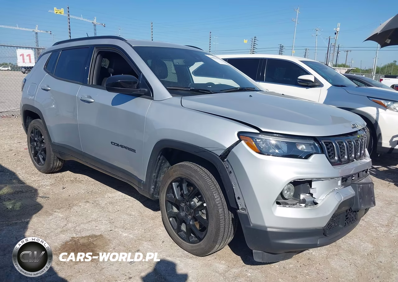 Główne zdjęcie 2025 Jeep Compass Latitude 4X4