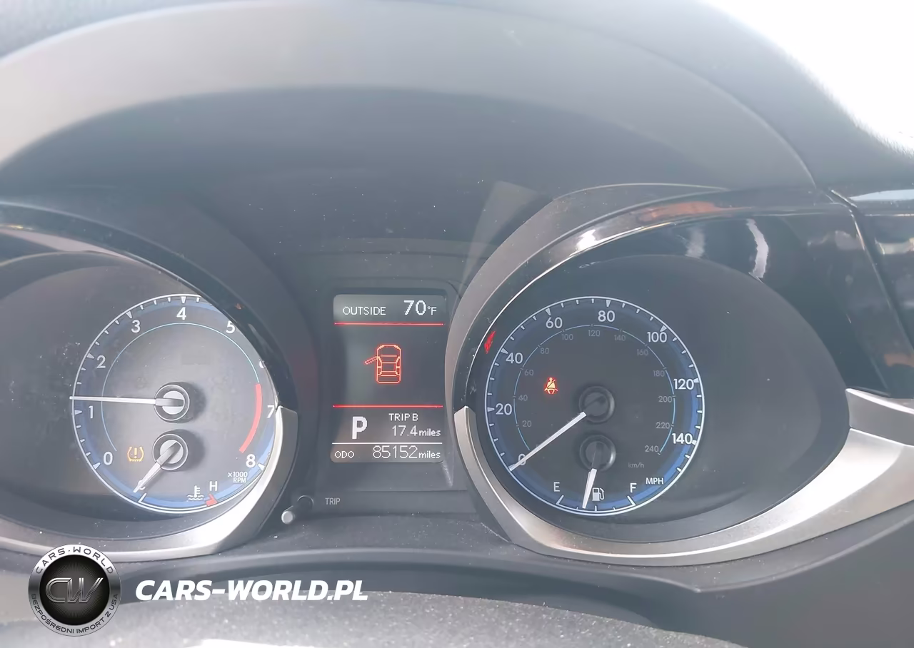 2014 Toyota Corolla S Plus VIN:5YFBURHE1EP119612 - 7