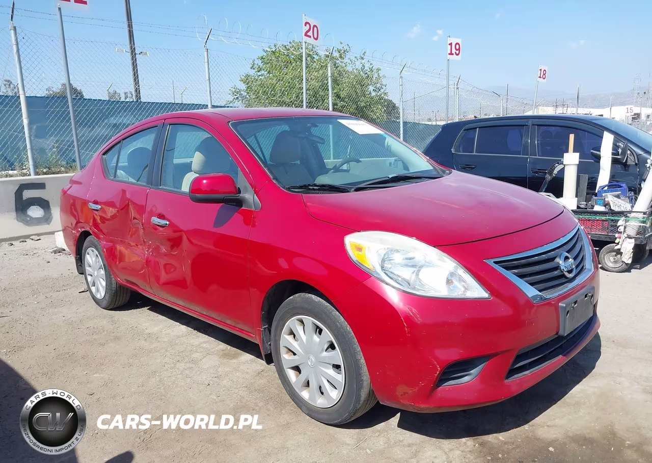 2012 Nissan Versa 1.6 Sv