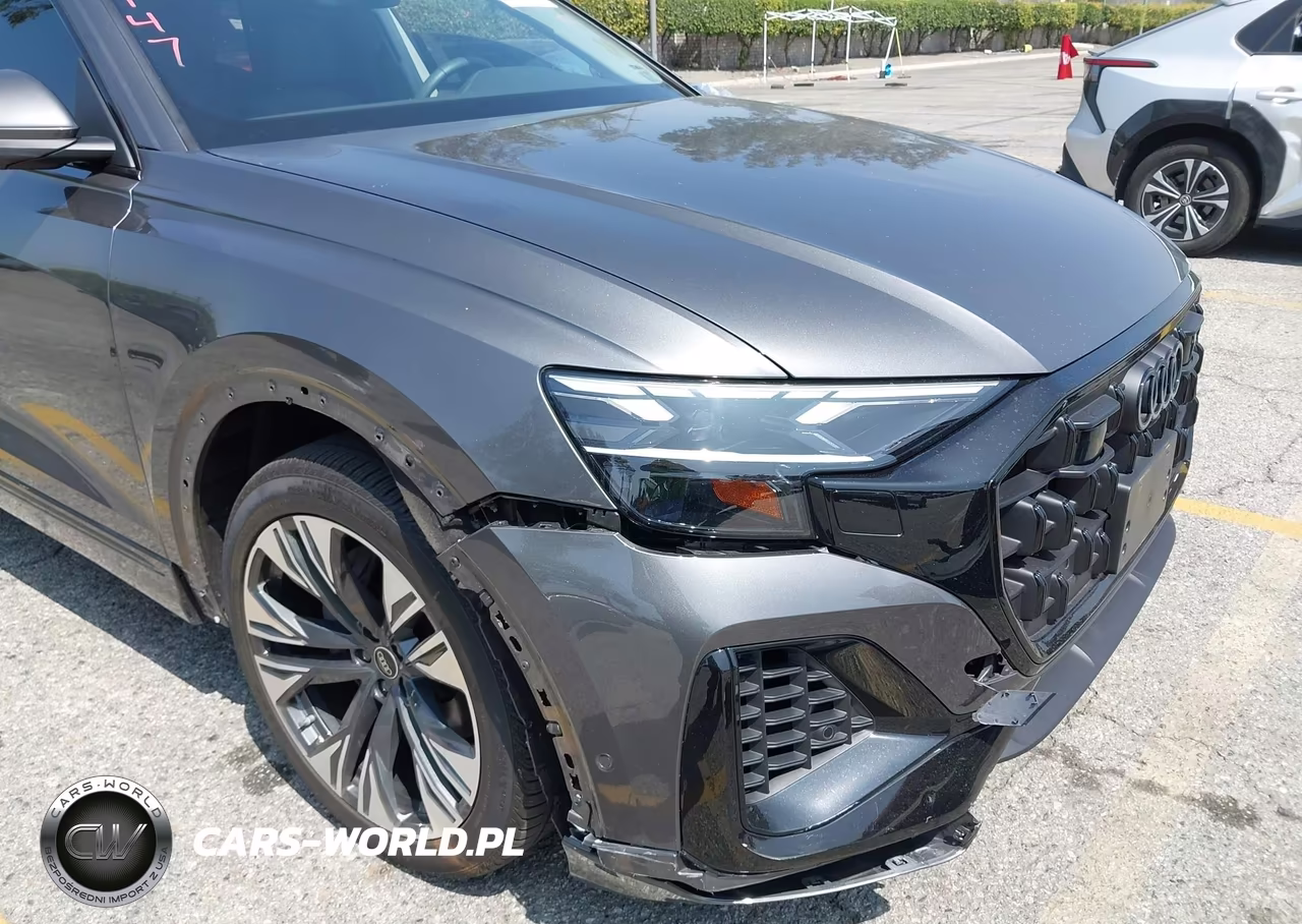 2025 Audi Q8 Premium Plus 55 Tfsi Quattro VIN:WA1BVBF15SD002516 - 18