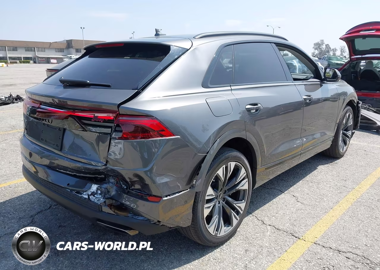 2025 Audi Q8 Premium Plus 55 Tfsi Quattro VIN:WA1BVBF15SD002516 - 4