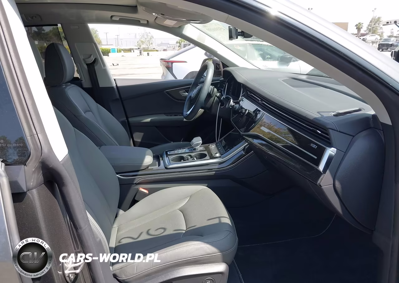 2025 Audi Q8 Premium Plus 55 Tfsi Quattro VIN:WA1BVBF15SD002516 - 5