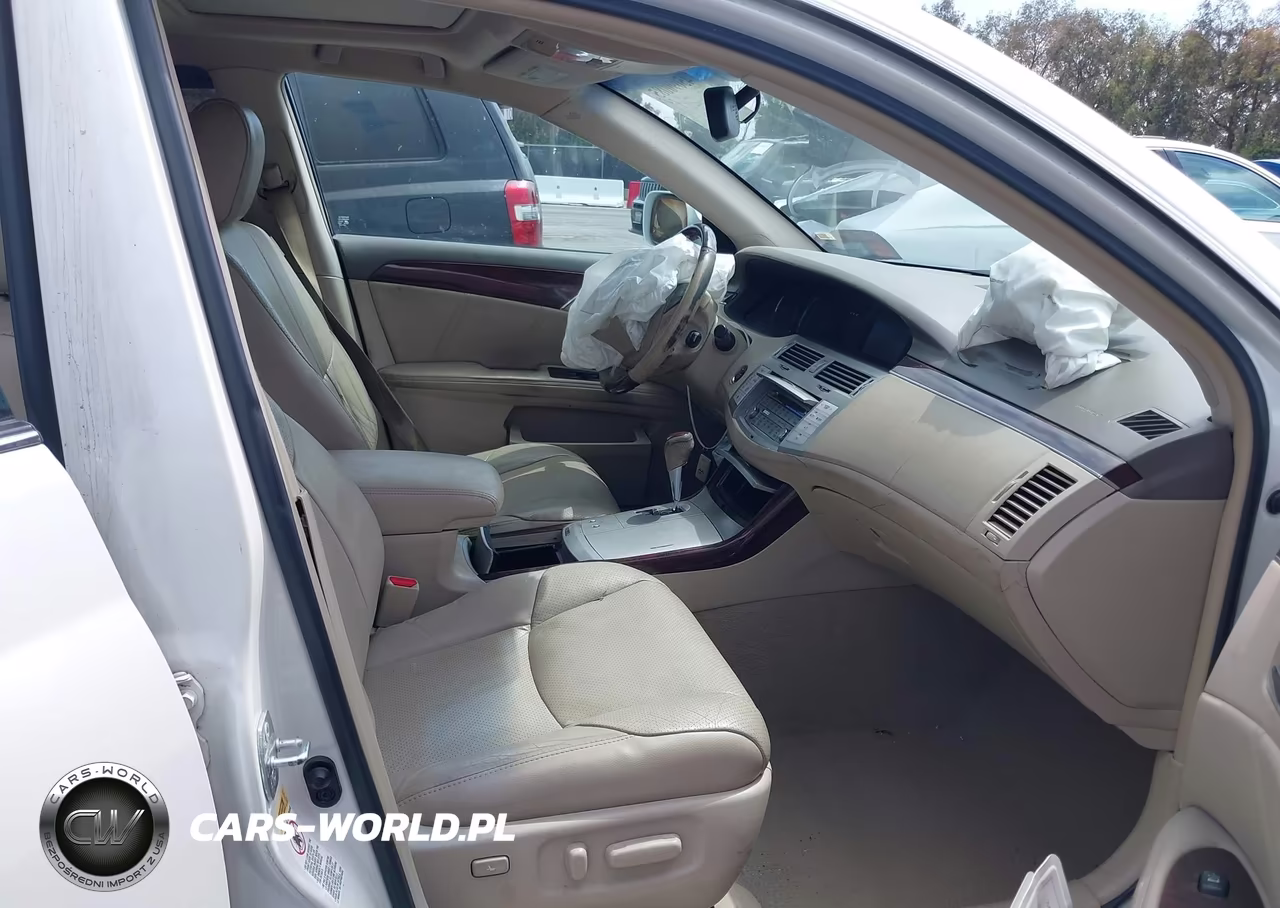2010 Toyota Avalon Limited VIN:4T1BK3DB0AU370547 - 5