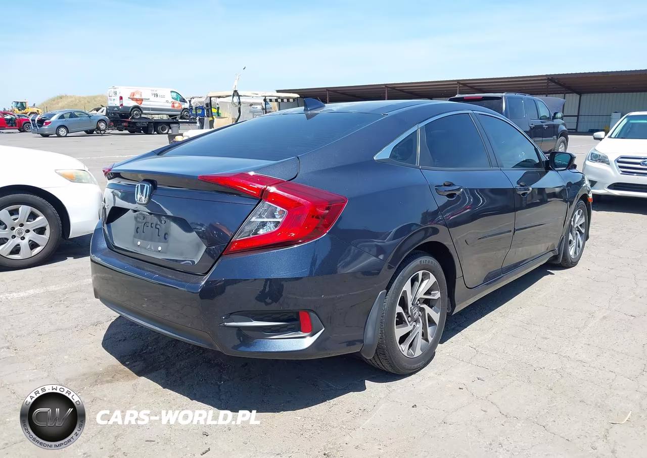 2017 Honda Civic Ex VIN:2HGFC2F77HH572791 - 4