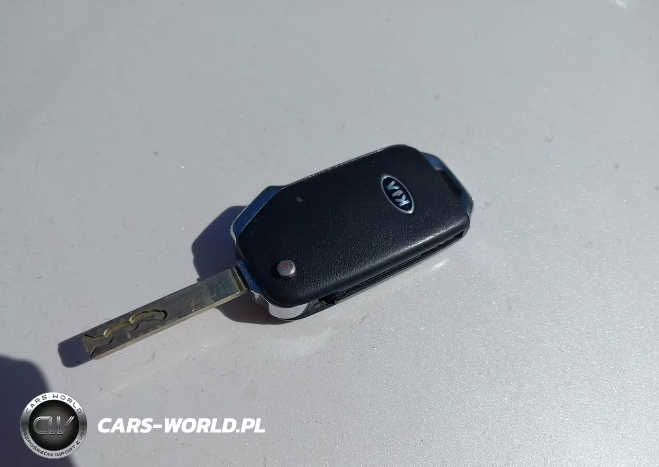 2021 Kia Soul S VIN:KNDJ23AU9M7745375 - 11