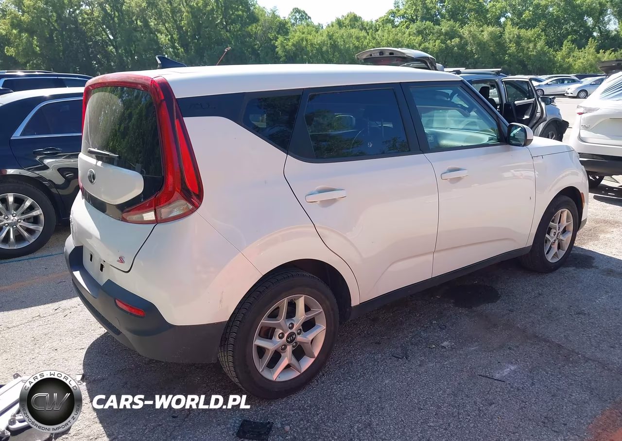 2021 Kia Soul S VIN:KNDJ23AU9M7745375 - 4