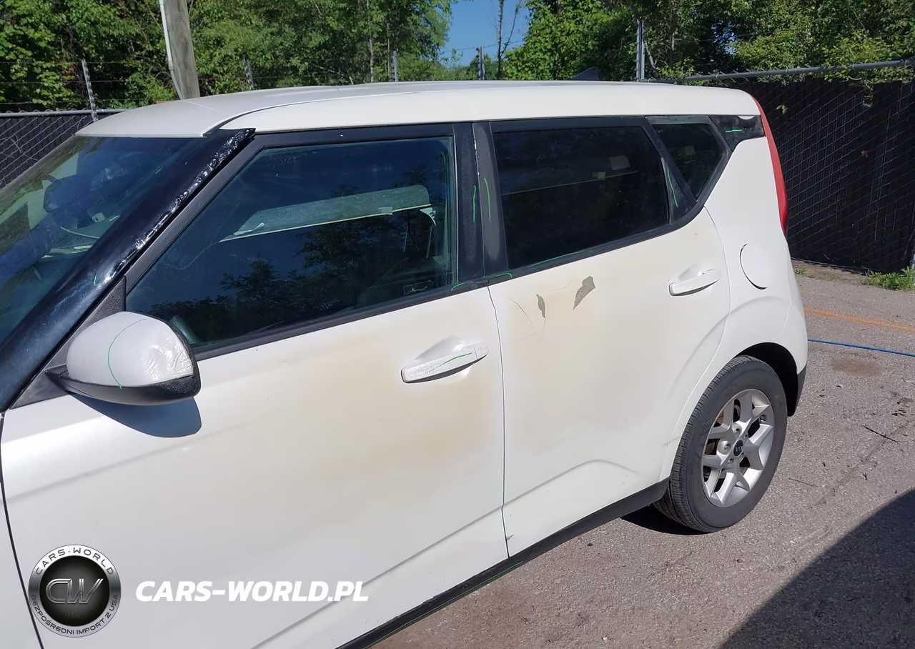 2021 Kia Soul S VIN:KNDJ23AU9M7745375 - 6