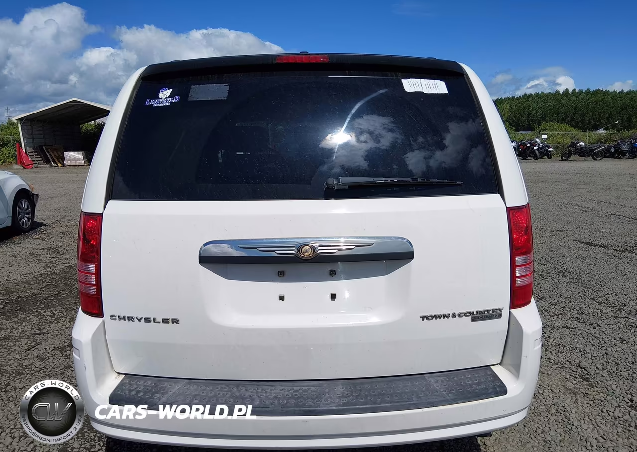 2010 Chrysler Town & Country Touring VIN:2A4RR5D11AR214896 - 17