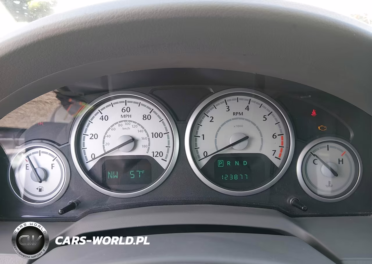 2010 Chrysler Town & Country Touring VIN:2A4RR5D11AR214896 - 7