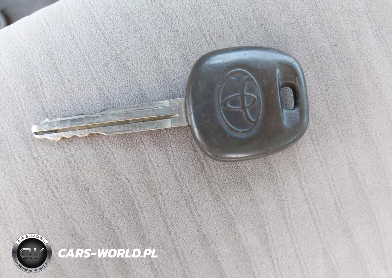 2010 Toyota Corolla Le VIN:JTDBU4EE3A9107839 - 11