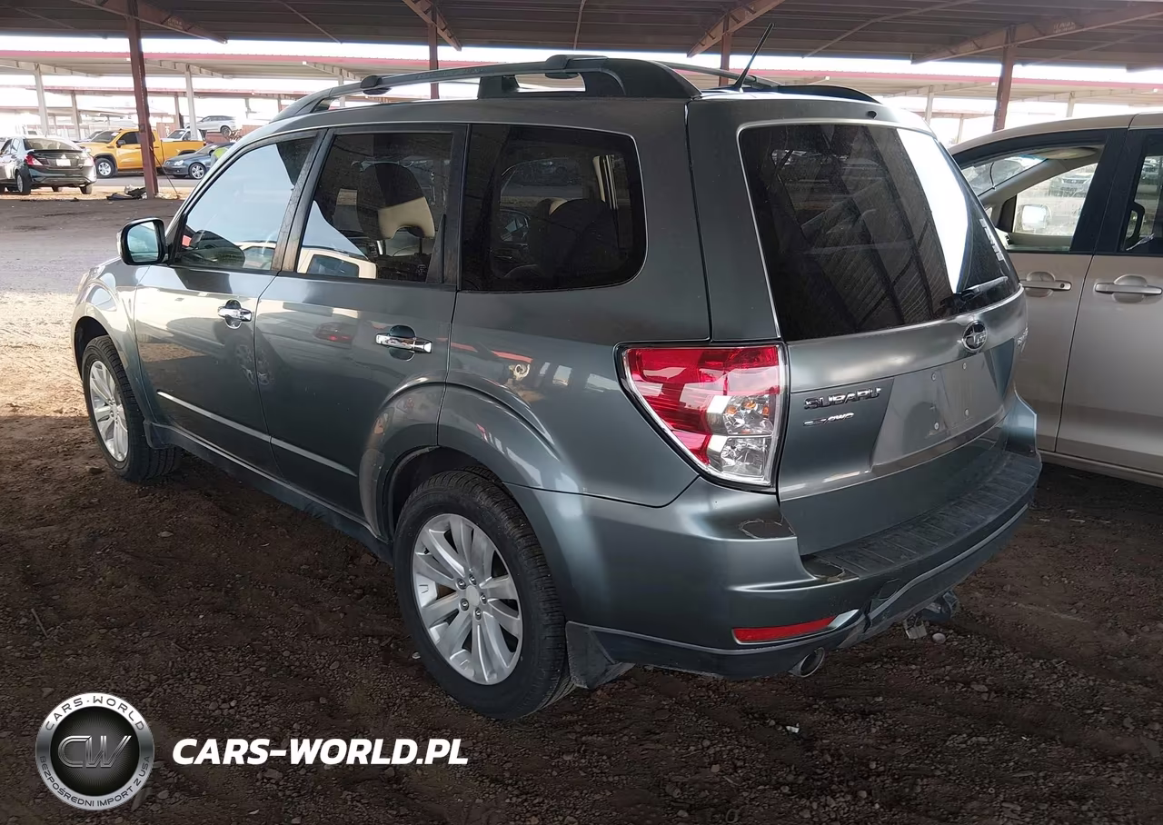 2011 Subaru Forester 2.5X Premium VIN:JF2SHADC6BH740010 - 3