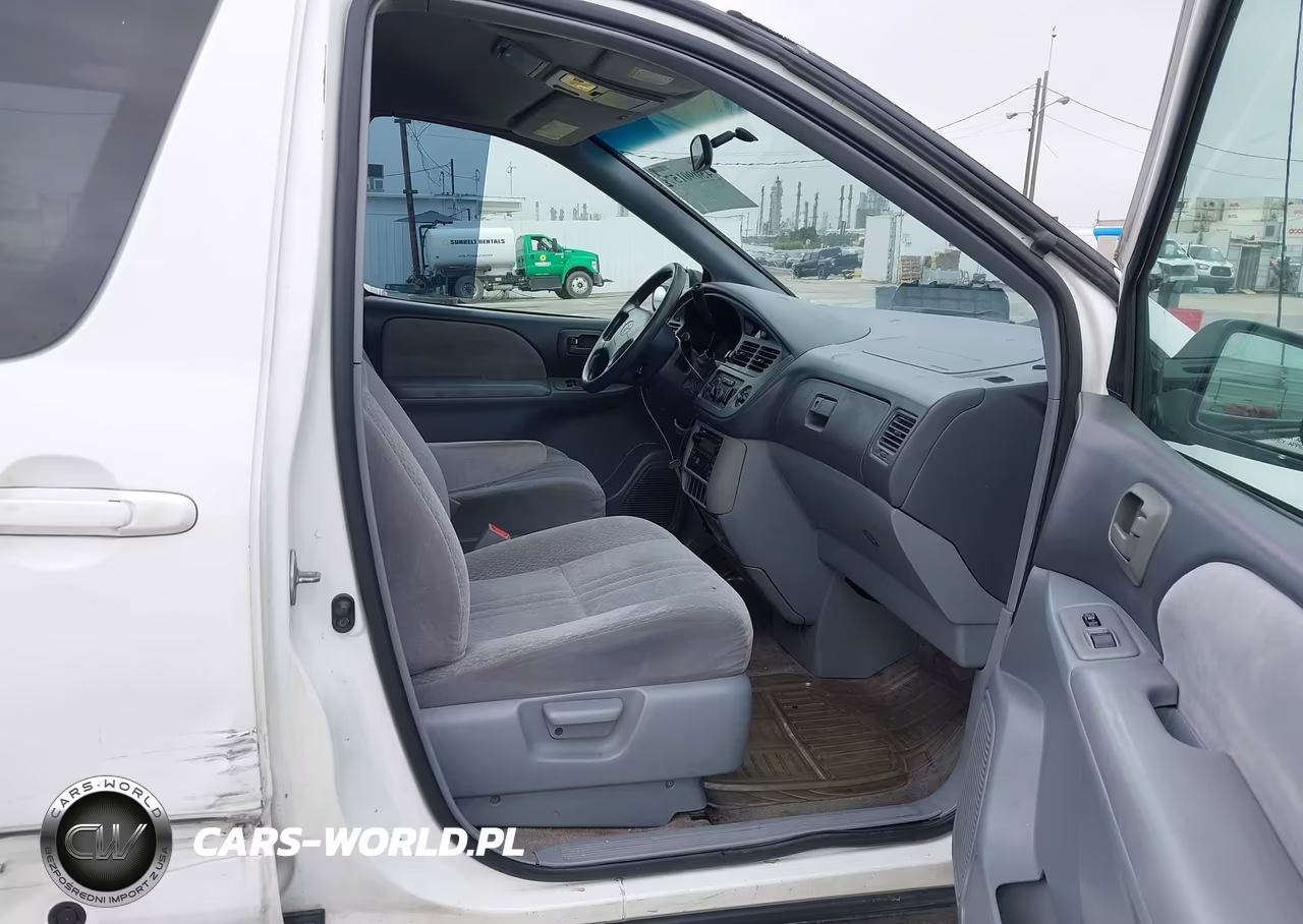 2002 Toyota Sienna Ce VIN:4T3ZF19C02U426245 - 5