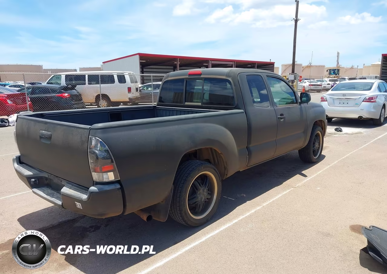 2010 Toyota Tacoma VIN:5TETX4CN2AZ736575 - 4