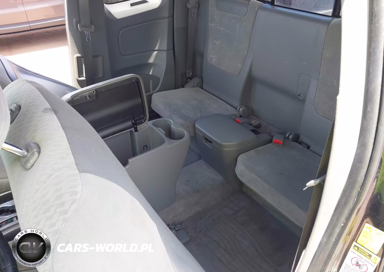 2010 Toyota Tacoma VIN:5TETX4CN2AZ736575 - 8