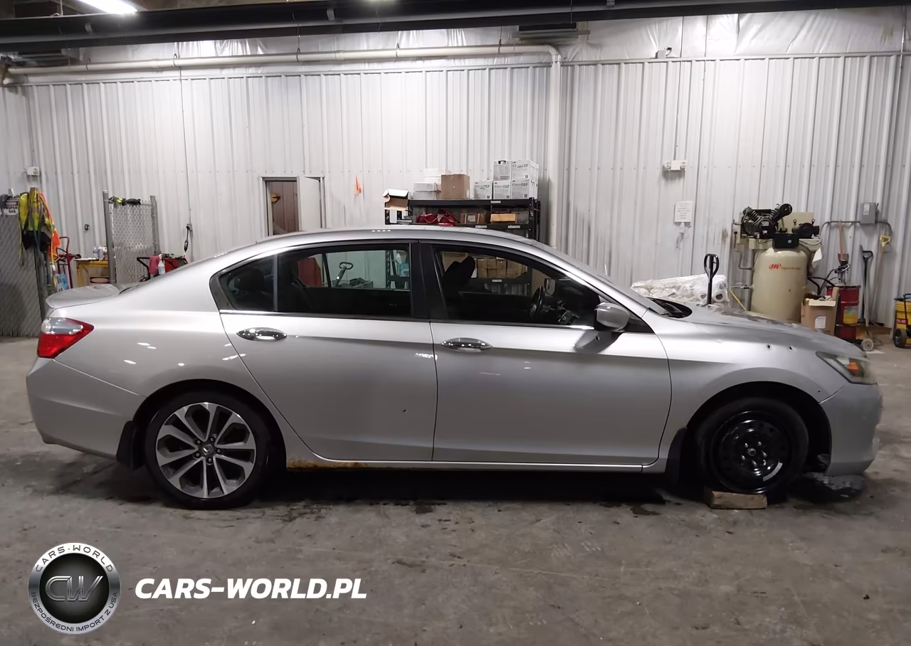 2014 Honda Accord Sport VIN:1HGCR2F5XEA157491 - 13