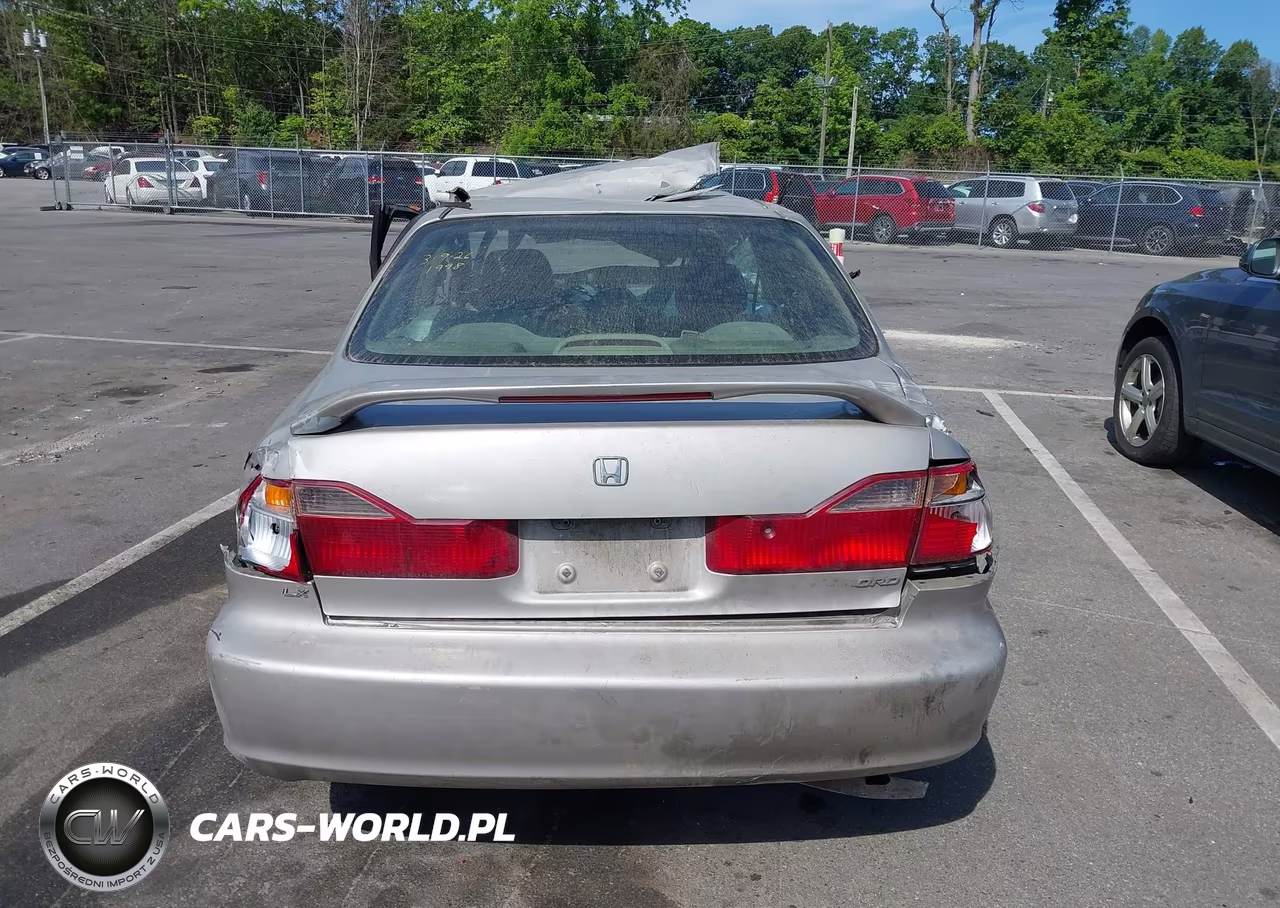 1998 Honda Accord Lx VIN:1HGCG5643WA040173 - 16