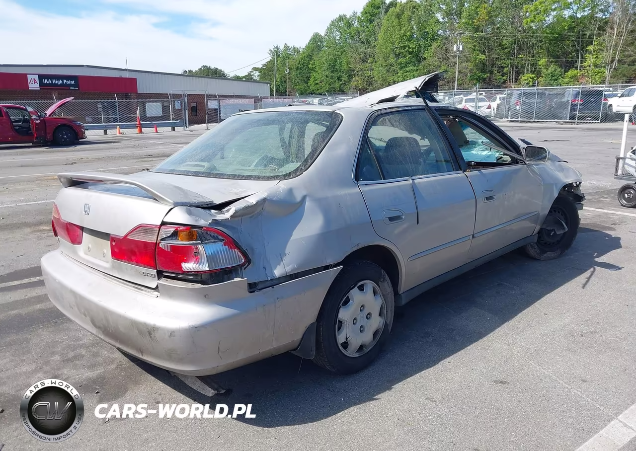 1998 Honda Accord Lx VIN:1HGCG5643WA040173 - 4
