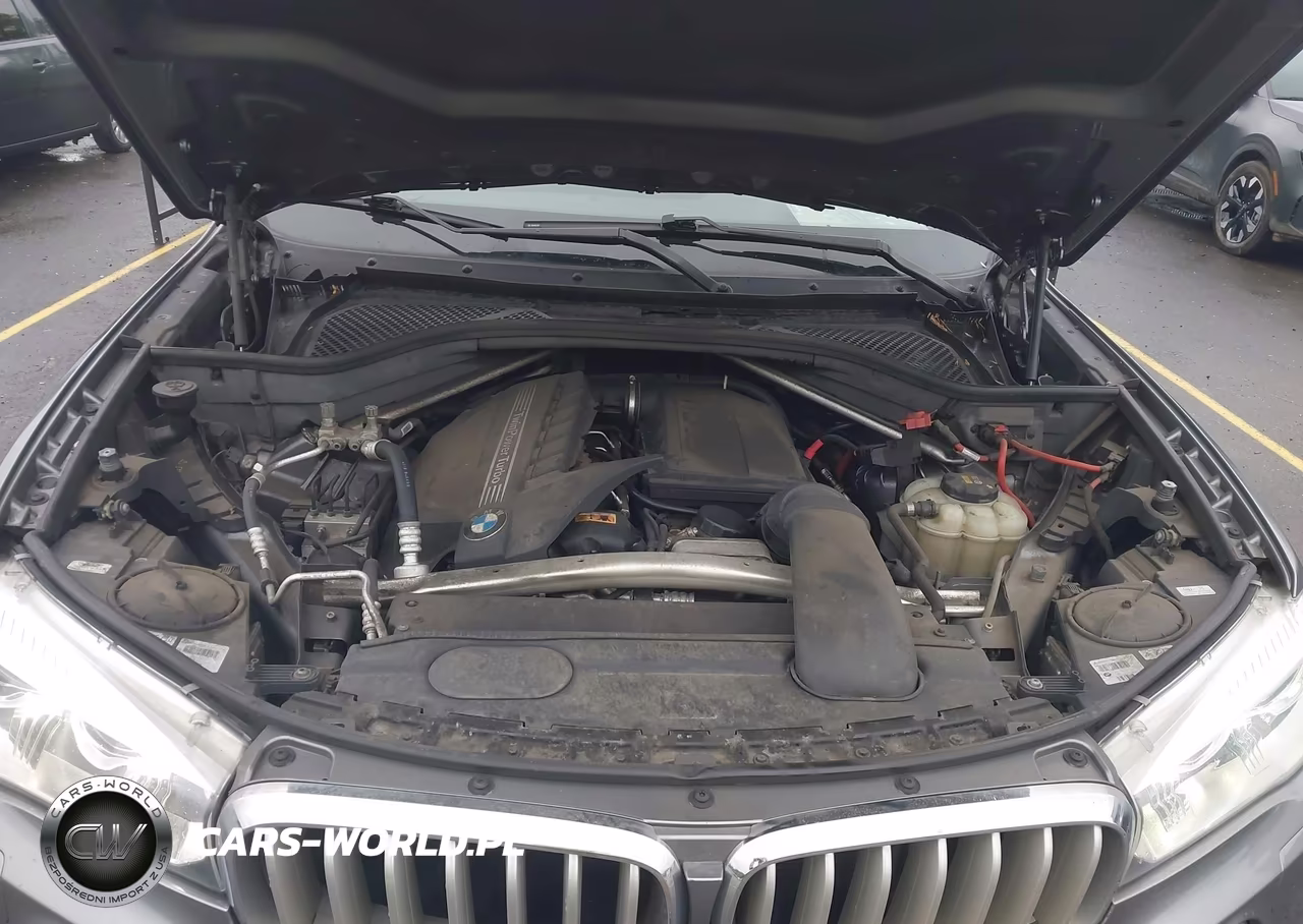 2017 BMW X5 xDrive35I VIN:5UXKR0C31H0V81622 - 10
