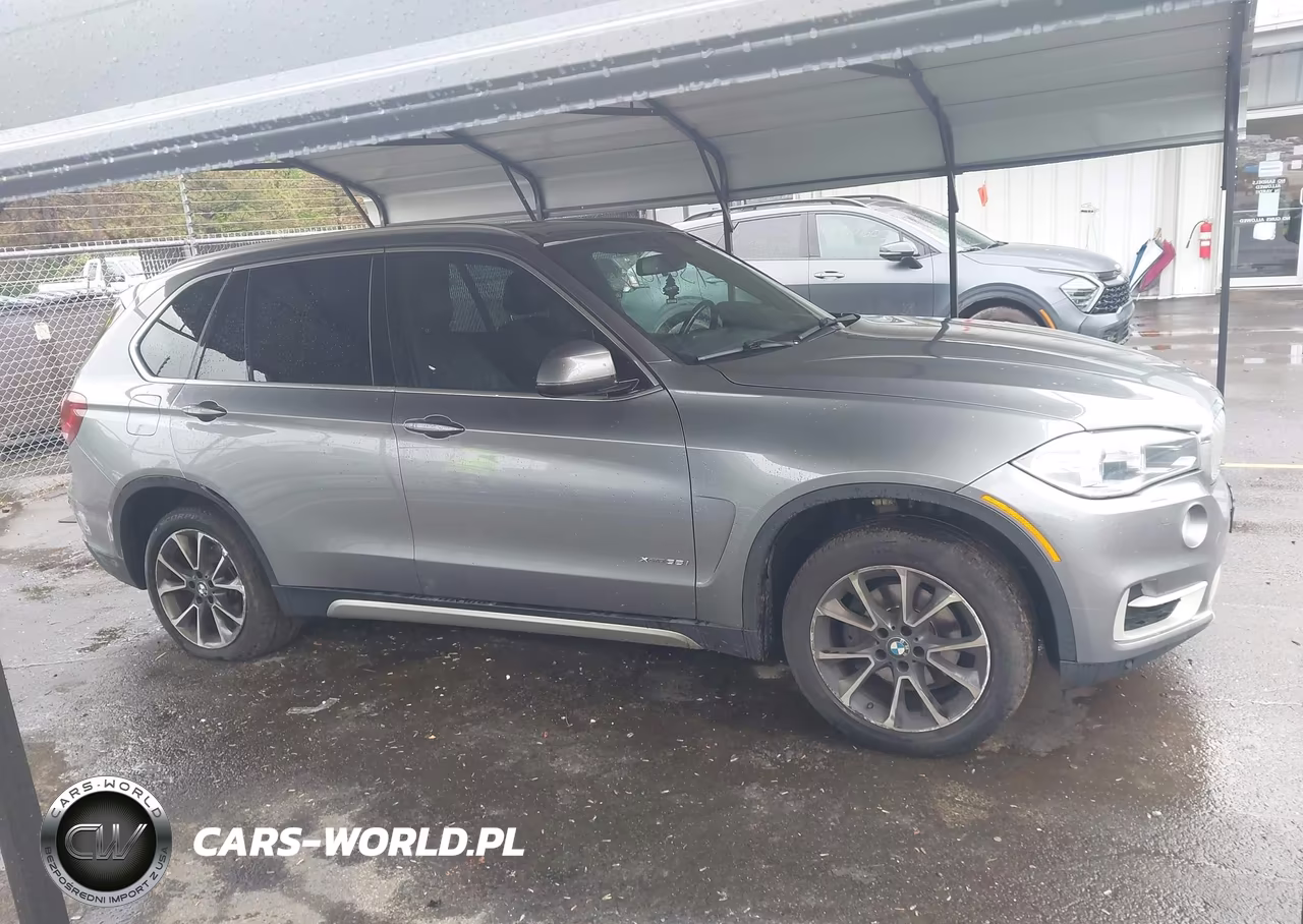 2017 BMW X5 xDrive35I VIN:5UXKR0C31H0V81622 - 13