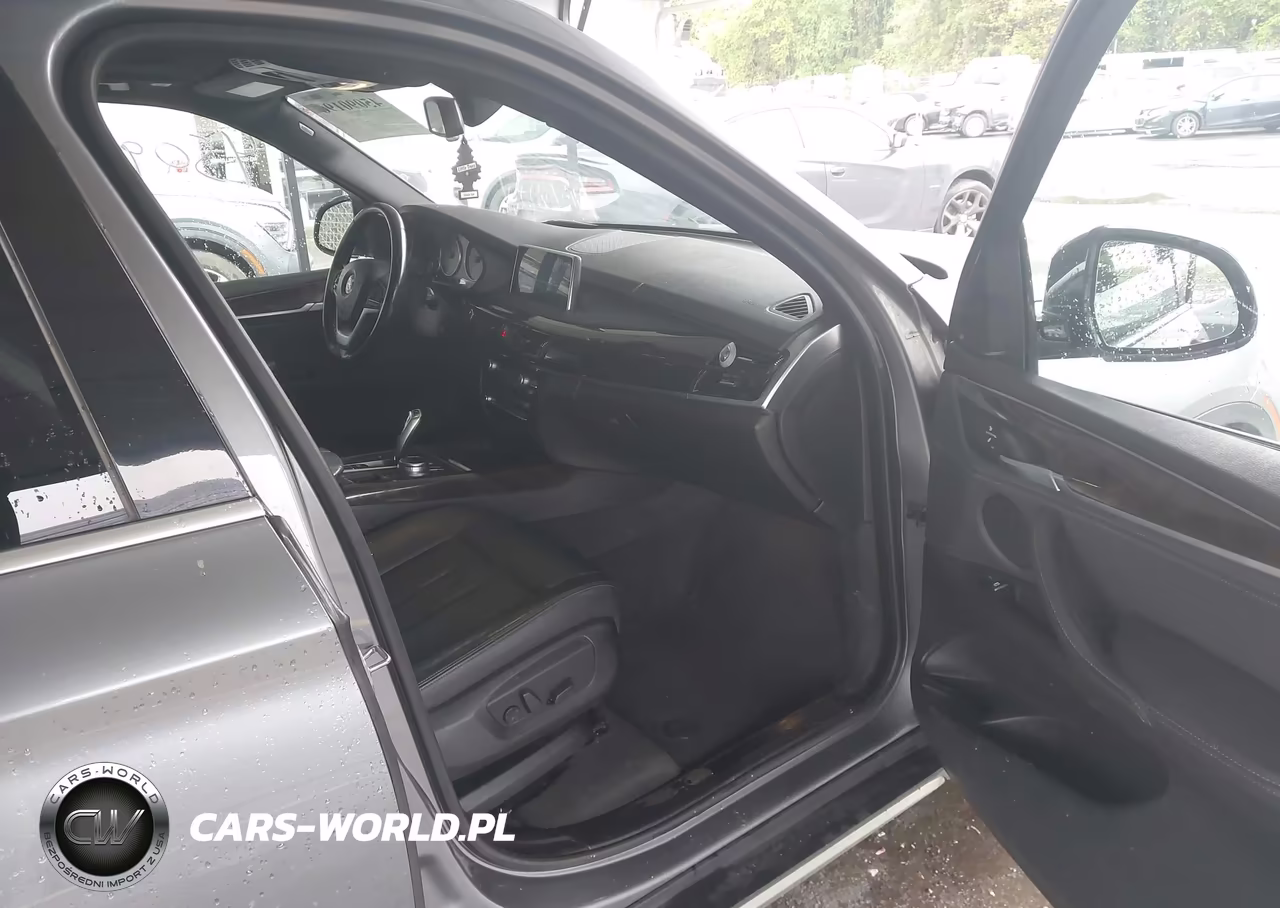 2017 BMW X5 xDrive35I VIN:5UXKR0C31H0V81622 - 5
