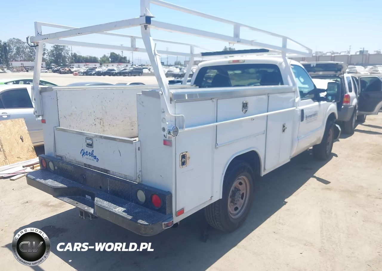 2016 Ford F-250 Xl VIN:1FDBF2A66GEA33132 - 4
