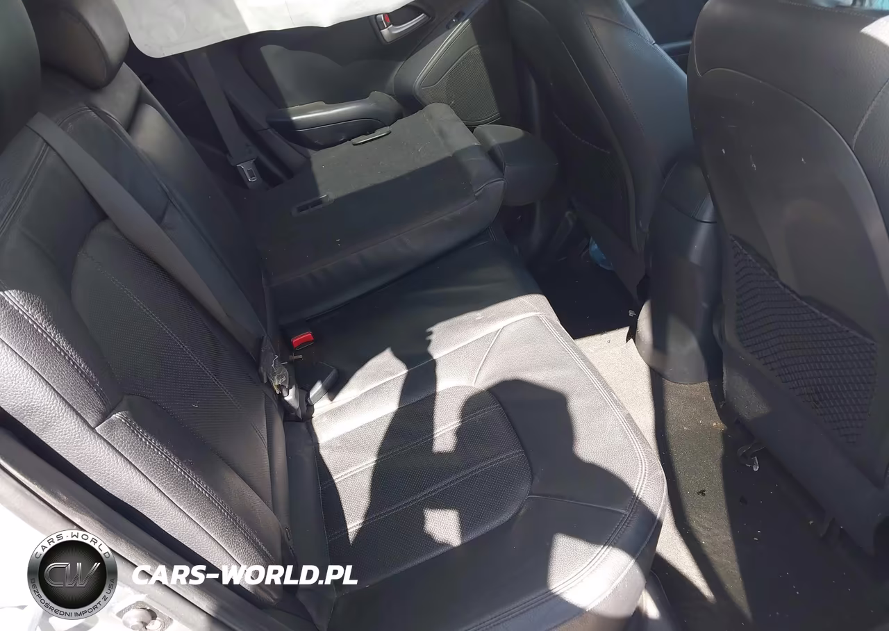 2012 Hyundai Tucson Limited VIN:KM8JU3AC3CU343462 - 8
