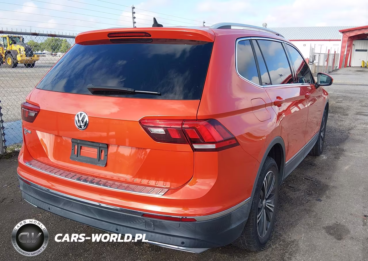 2019 Volkswagen Tiguan 2.0T Se-2.0T Sel-2.0T Sel R-Line-2.0T Sel R-Line Black VIN:3VV3B7AX7KM152399 - 4