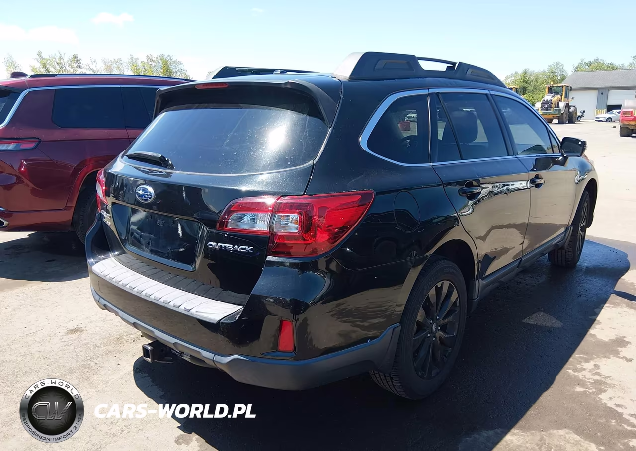 2015 Subaru Outback 2.5I Limited VIN:4S4BSALC1F3268962 - 4