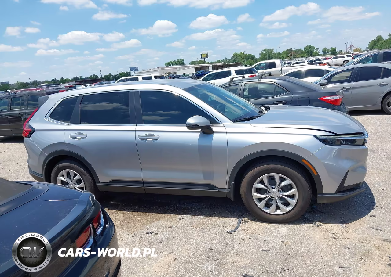 2026 Honda Cr-V Lx 2Wd VIN:2HKRS3H22TH322820 - 13