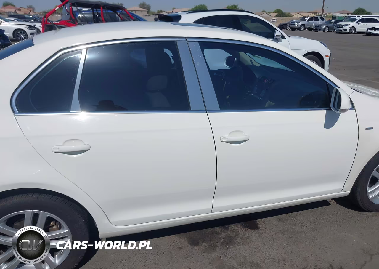 2007 Volkswagen Jetta Wolfsburg Edition VIN:3VWEG71K87M143230 - 13