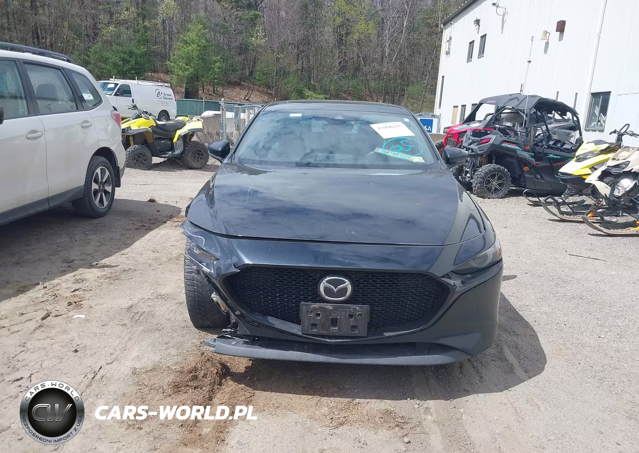 2020 Mazda Mazda3 Premium Package VIN:JM1BPBNMXL1160025 - 12